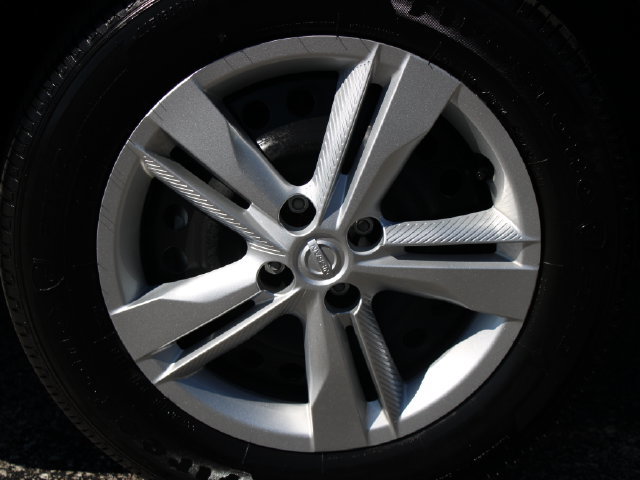 Certified 2025 Nissan Kicks Play S FWD image 34
