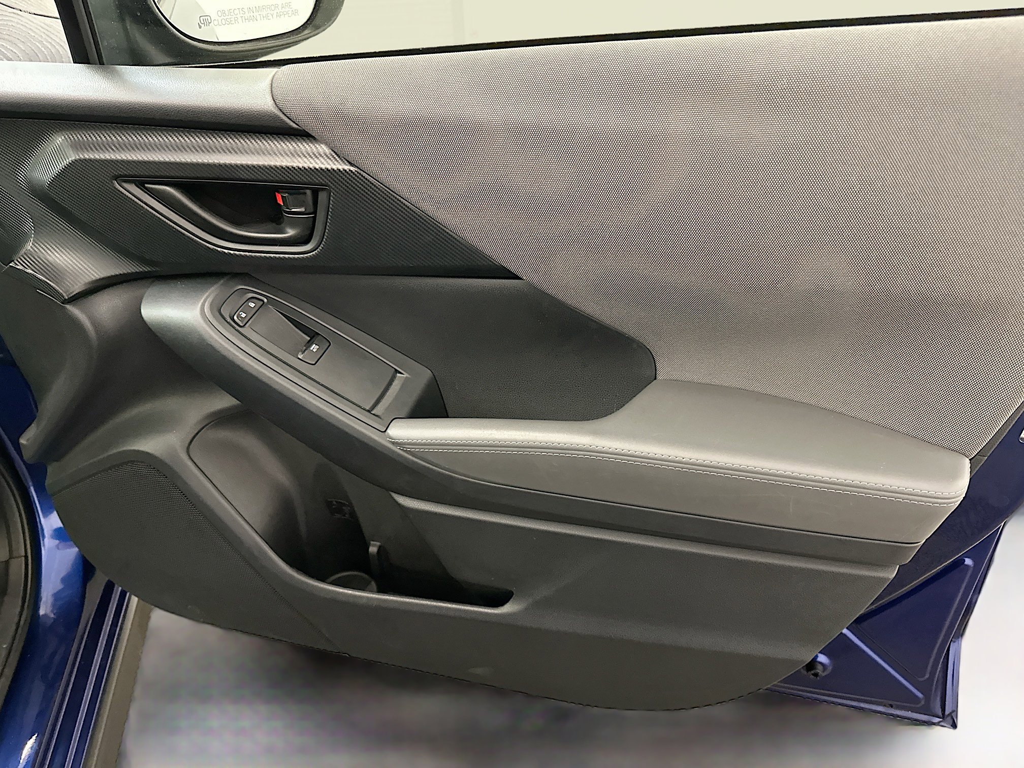 Used 2025 Subaru Crosstrek 2.0i Premium image 33