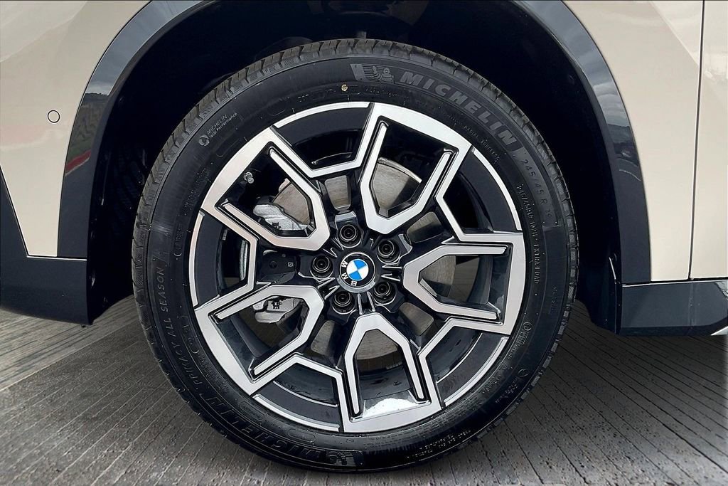 New 2026 BMW X1 xDrive28i w/ Convenience Package AWD/4WD image 13