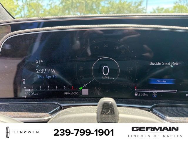 Used 2022 Cadillac Escalade Premium Luxury w/ Performance Package AWD/4WD image 15