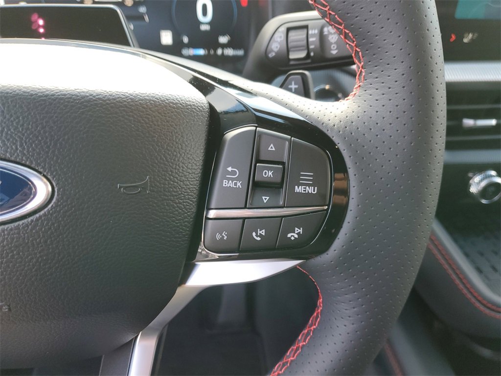 Certified 2025 Ford Explorer ST image 19