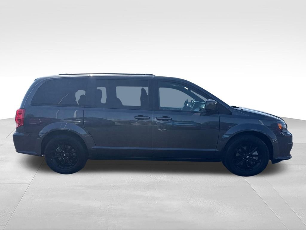 Used 2020 Dodge Grand Caravan SE FWD image 7