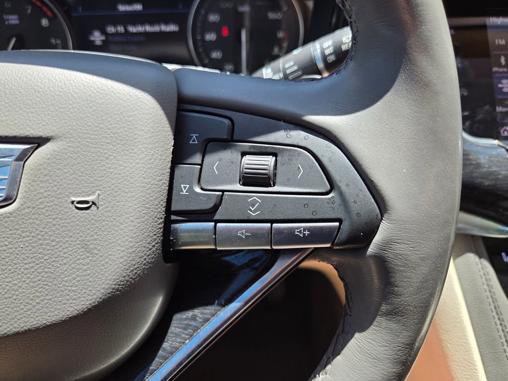 Used 2023 Cadillac XT6 Premium Luxury w/ Technology Package FWD image 34