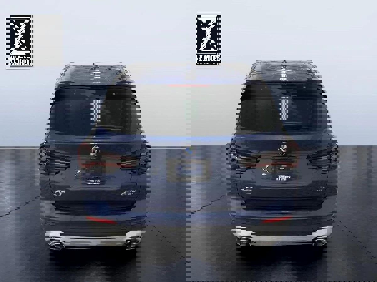 Used 2022 BMW X3 xDrive30i image 5