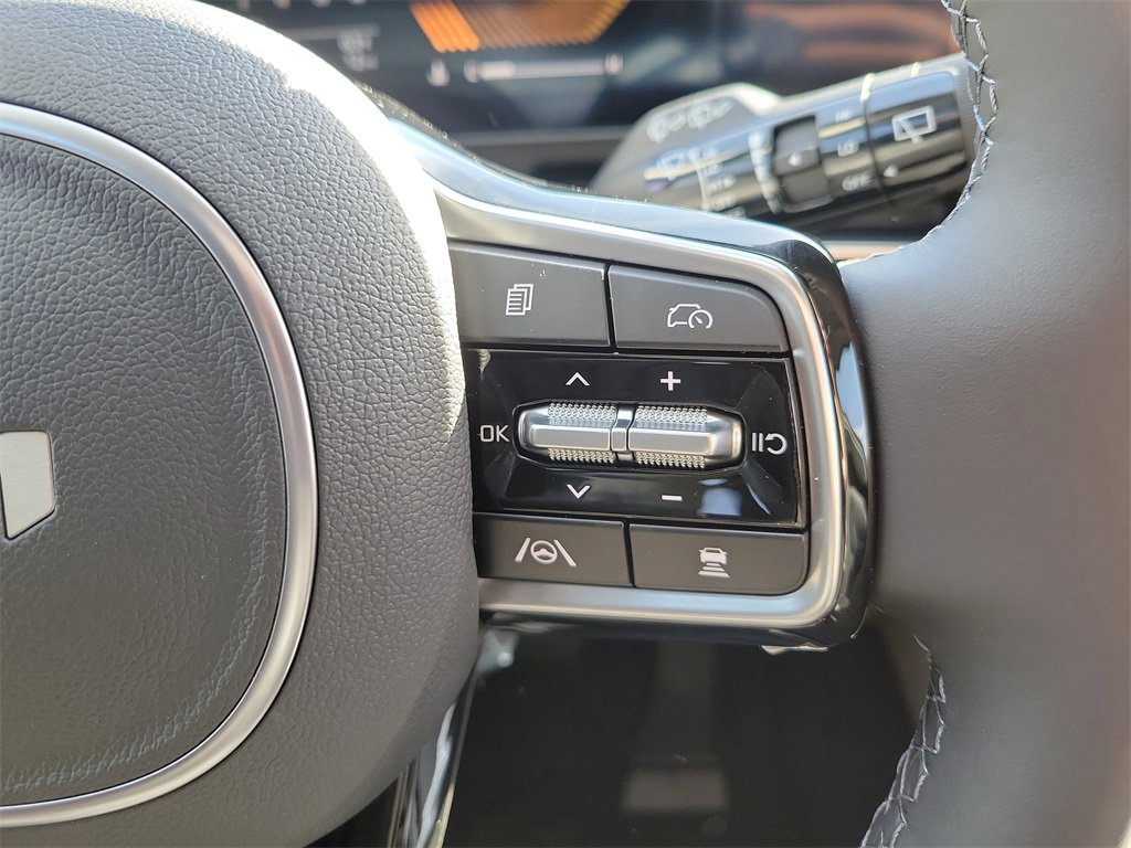 New 2026 Kia Carnival EX image 28