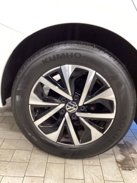 Used 2023 Volkswagen Jetta S image 23