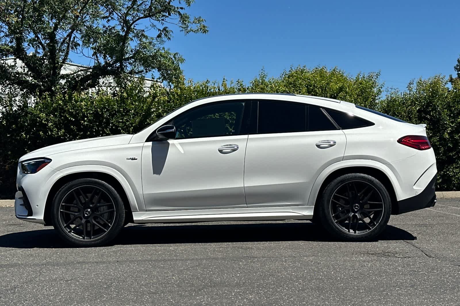 New 2026 Mercedes-Benz GLE 53 AMG 4MATIC Coupe image 6