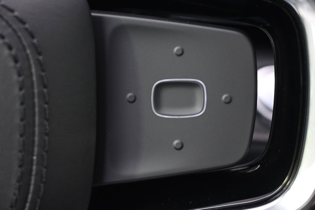 New 2026 Lincoln Nautilus Premier w/ Equipment Group 102A image 31