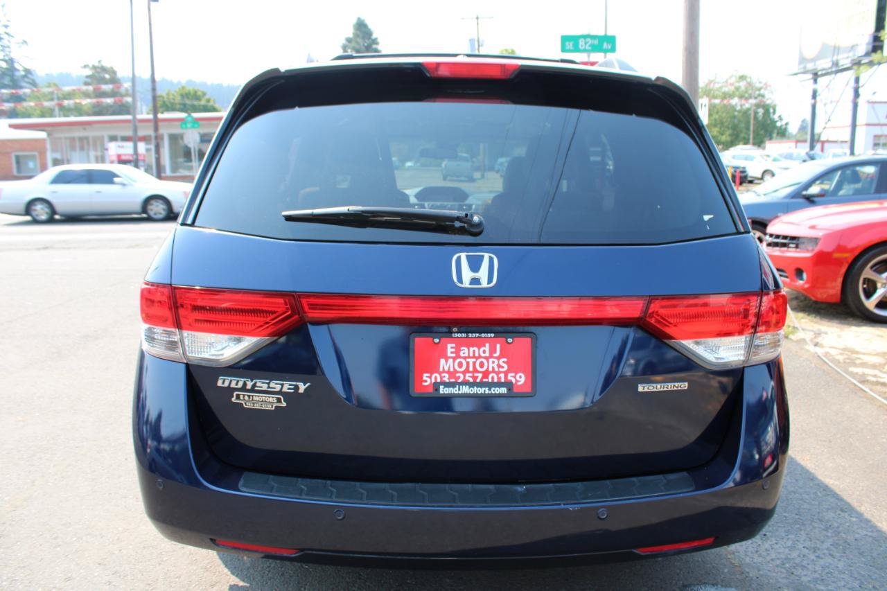 Used 2015 Honda Odyssey Touring image 5