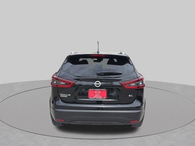 Used 2022 Nissan Rogue Sport SL w/ Premium Package FWD image 4