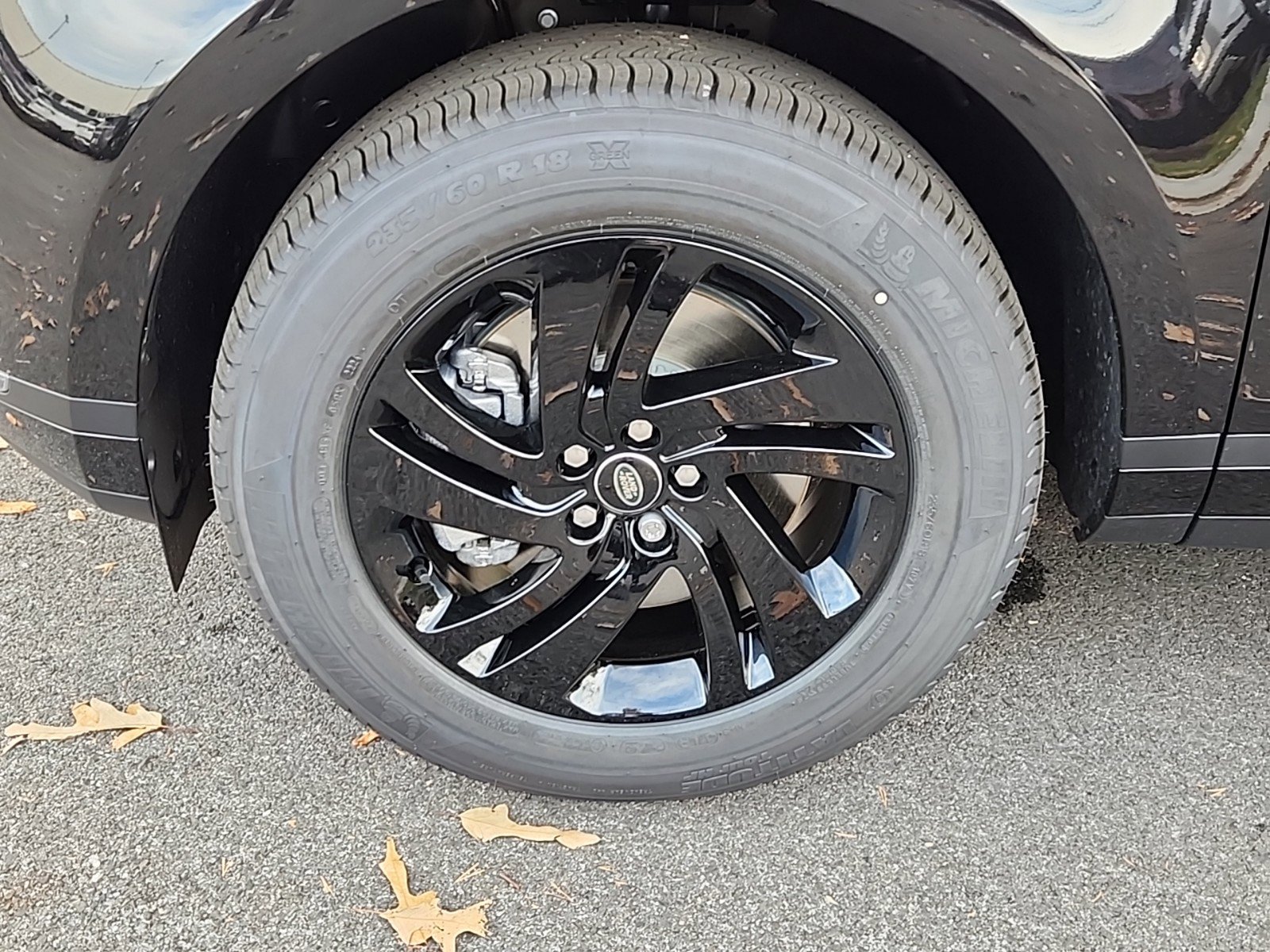 Used 2025 Land Rover Range Rover Evoque S image 9