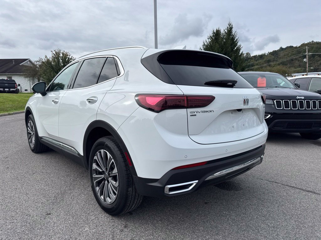 Used 2024 Buick Envision Preferred AWD/4WD image 4