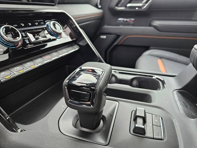 Used 2025 GMC Sierra 1500 AT4 w/ AT4 Premium Package image 23