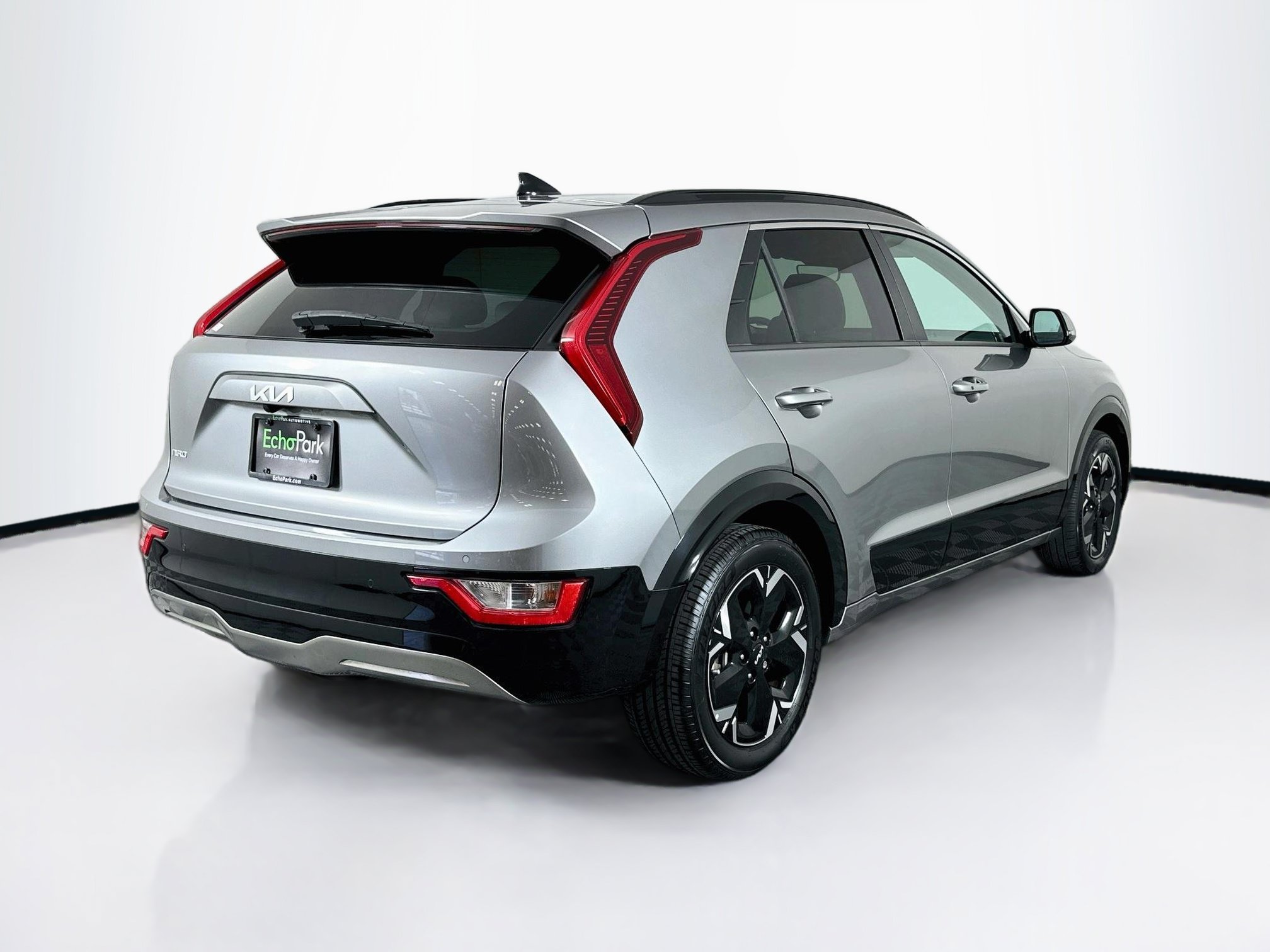 Used 2023 Kia Niro Wind FWD image 9