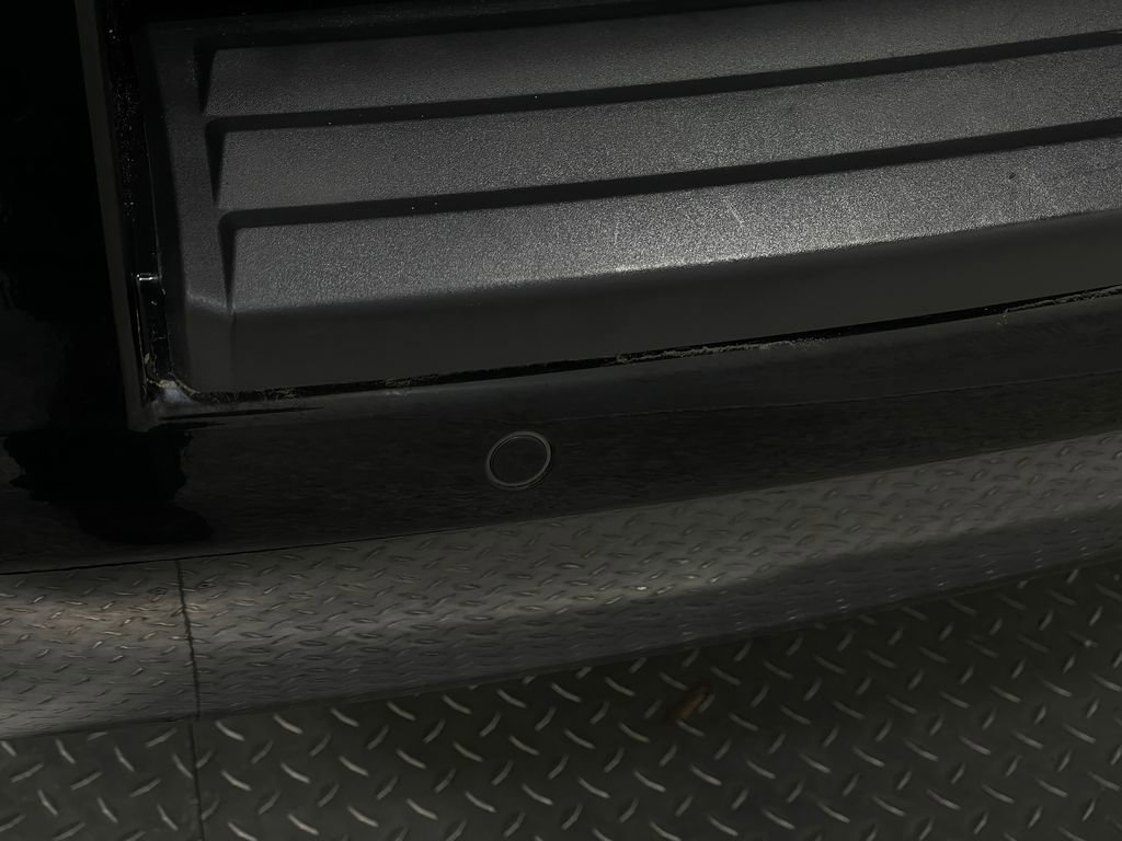 Used 2018 Chevrolet Tahoe LT w/ Luxury Package image 11