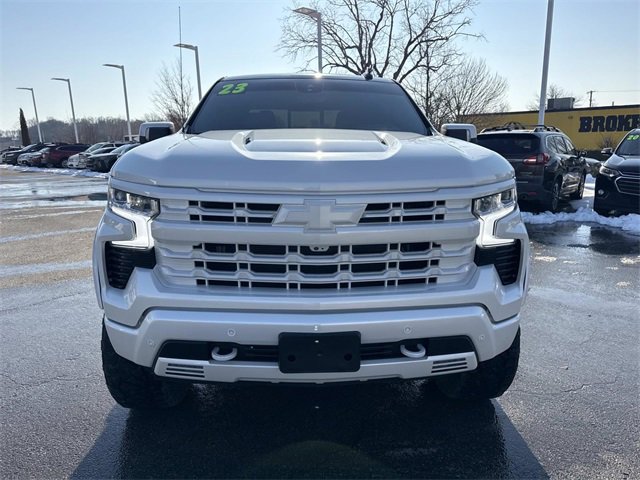 Used 2023 Chevrolet Silverado 1500 High Country w/ High Country Premium Package image 9