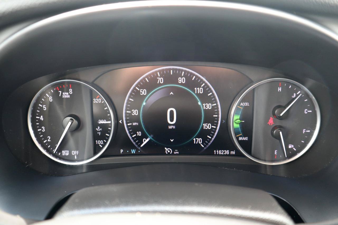 Used 2018 Buick LaCrosse Essence FWD image 22