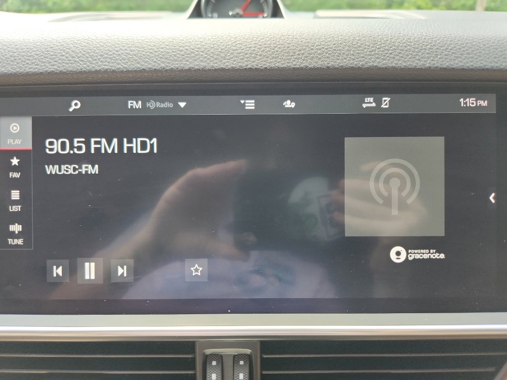 Certified 2020 Porsche Cayenne AWD/4WD image 28