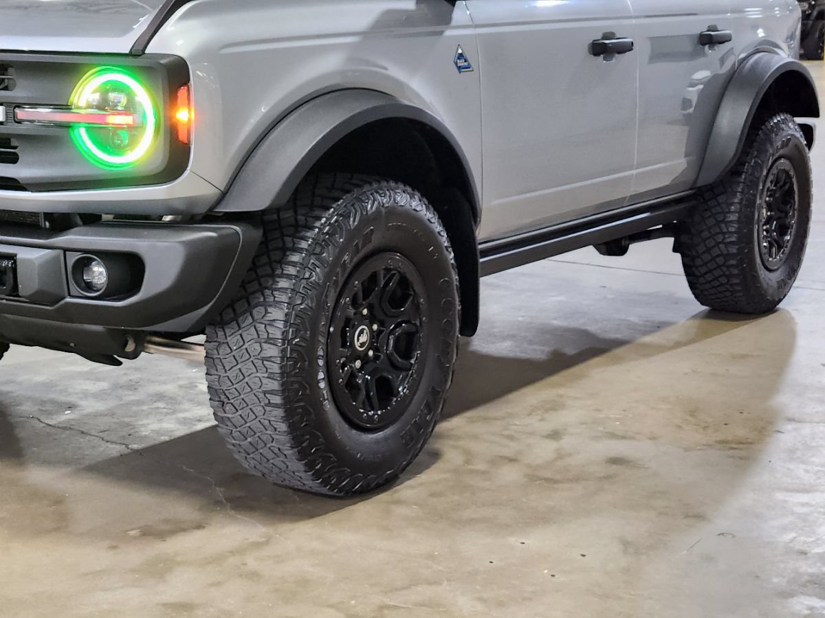 Used 2022 Ford Bronco Black Diamond AWD/4WD image 17