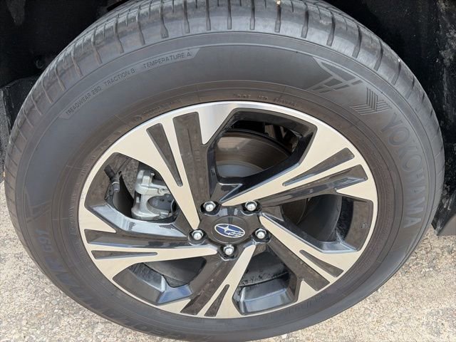 Used 2024 Subaru Crosstrek 2.0i Premium image 7