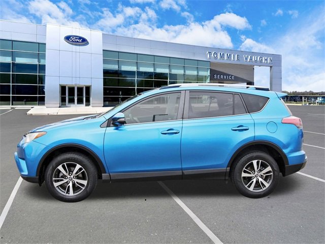 Used 2018 Toyota RAV4 XLE w/ Plus Extra Value Package image 1