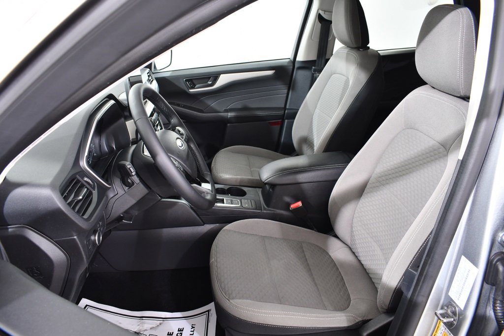 Used 2022 Ford Escape SE w/ Convenience Package image 6