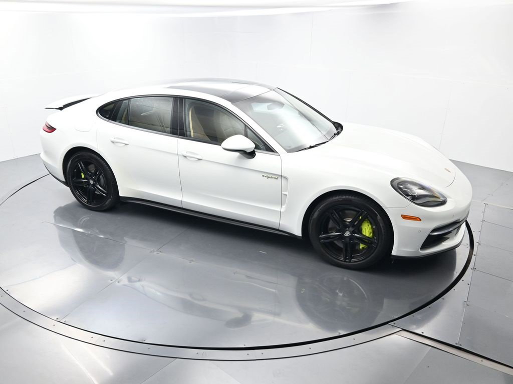 Used 2018 Porsche Panamera 4 image 42