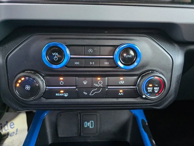 Used 2021 Ford Bronco Big Bend w/ Sasquatch Package image 16