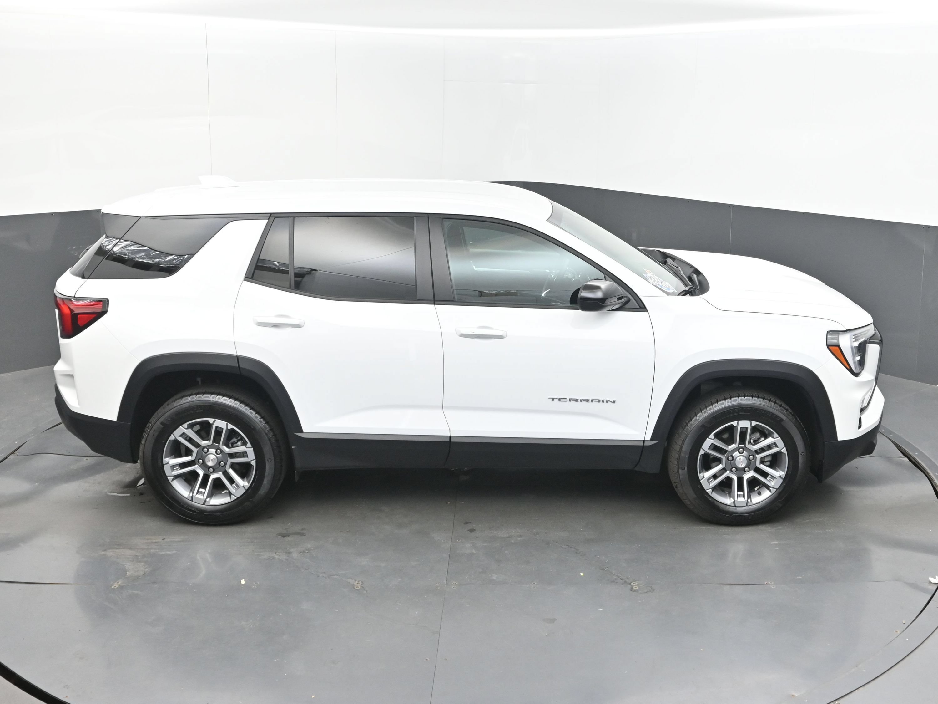 Used 2026 GMC Terrain Elevation FWD image 43