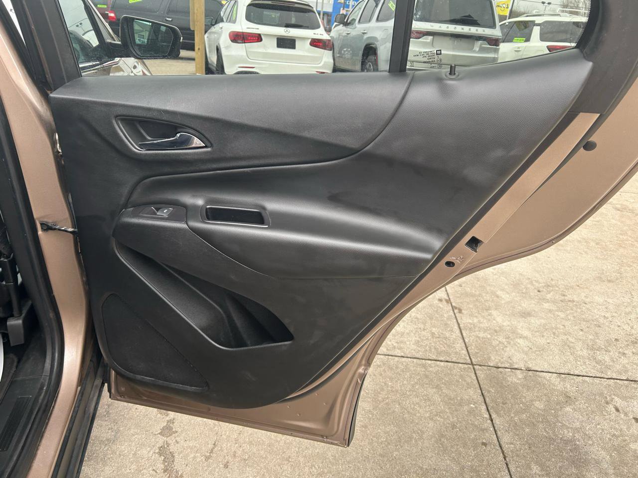 Used 2019 Chevrolet Equinox LT image 15