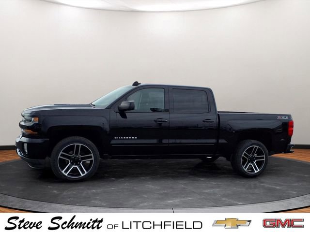 Certified 2017 Chevrolet Silverado 1500 LT w/ LPO, Black Pack AWD/4WD image 16