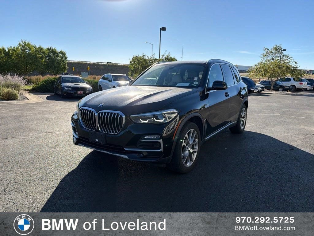Used 2021 BMW X5 xDrive40i w/ Premium Package 2