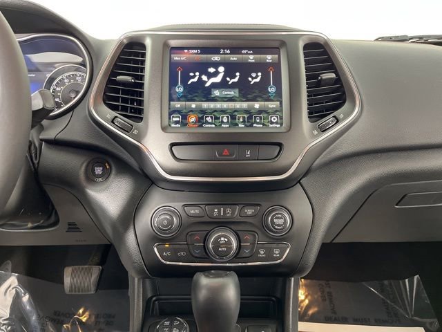 Used 2022 Jeep Cherokee Trailhawk w/ Sound & Nav Group image 25