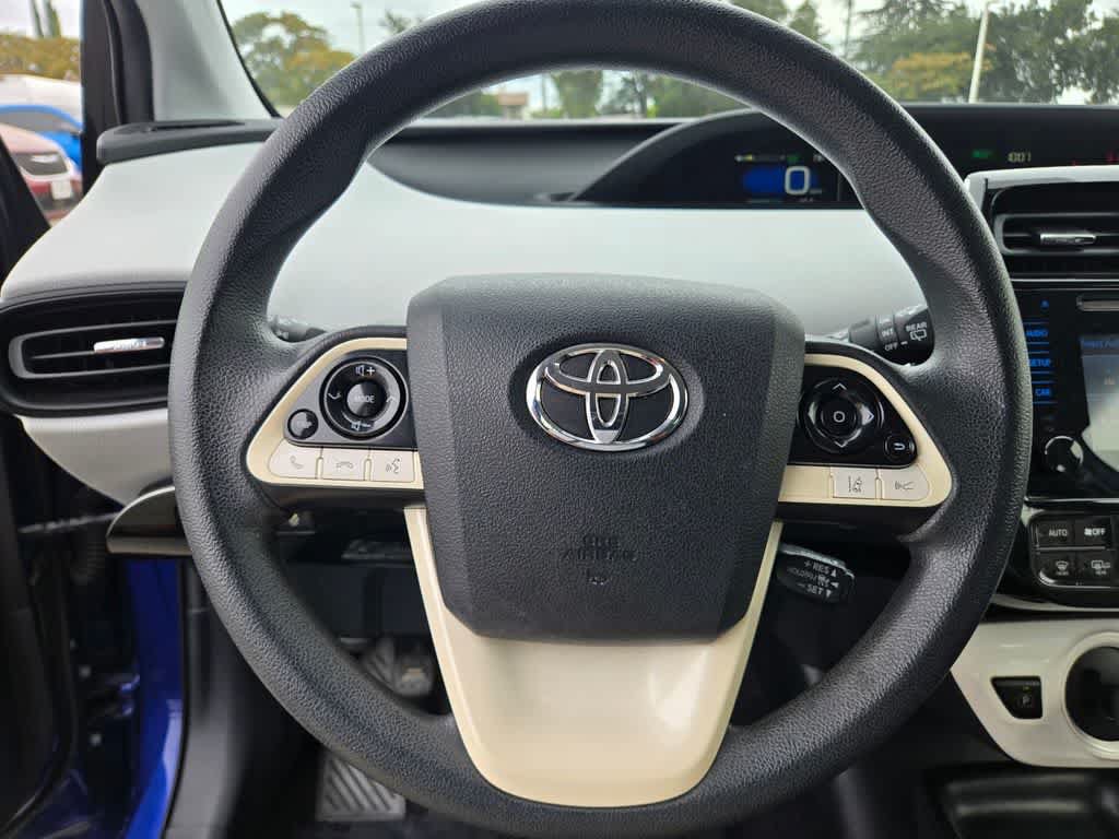 Used 2017 Toyota Prius Two w/ Prius Two Safety Plus Package FWD image 22