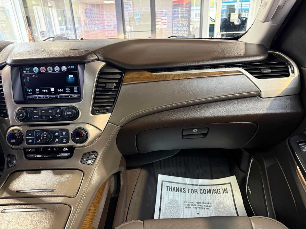 Used 2019 GMC Yukon Denali w/ Open Road Package RWD image 21