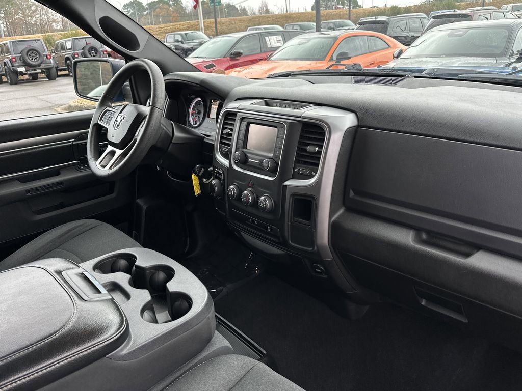 Used 2024 RAM 1500 Classic Warlock image 33