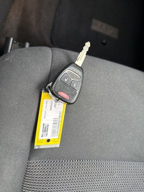 Used 2013 Jeep Patriot Sport w/ PWR Value Group image 30