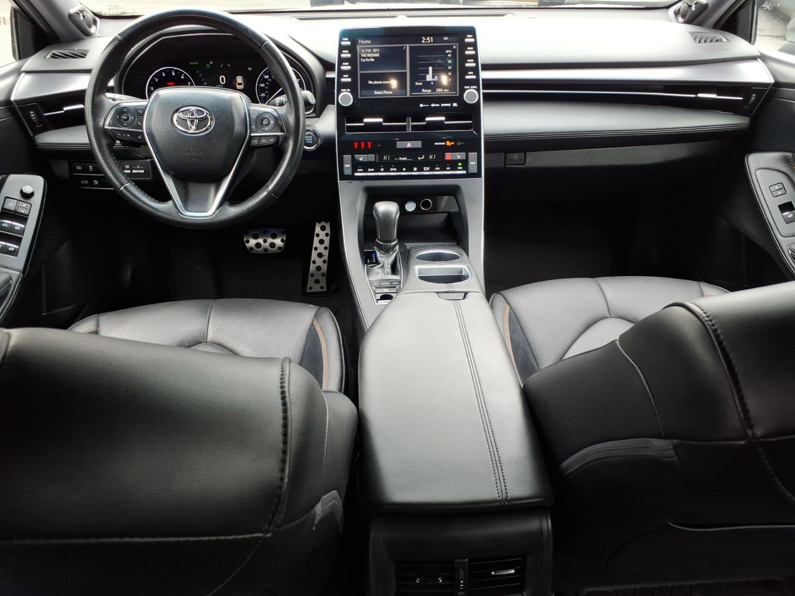 Used 2019 Toyota Avalon XSE w/ All Weather Liner Package image 11