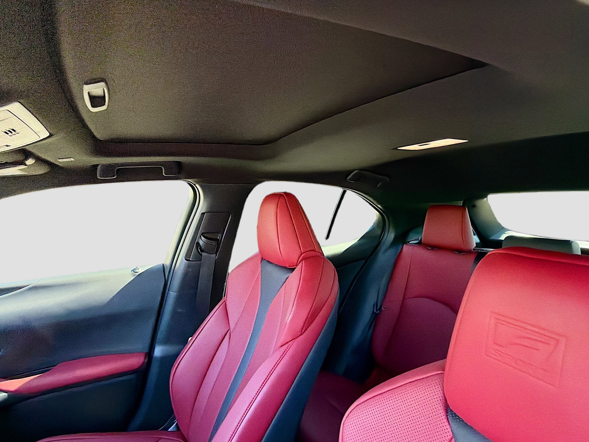 Used 2024 Lexus UX 250h F Sport image 27