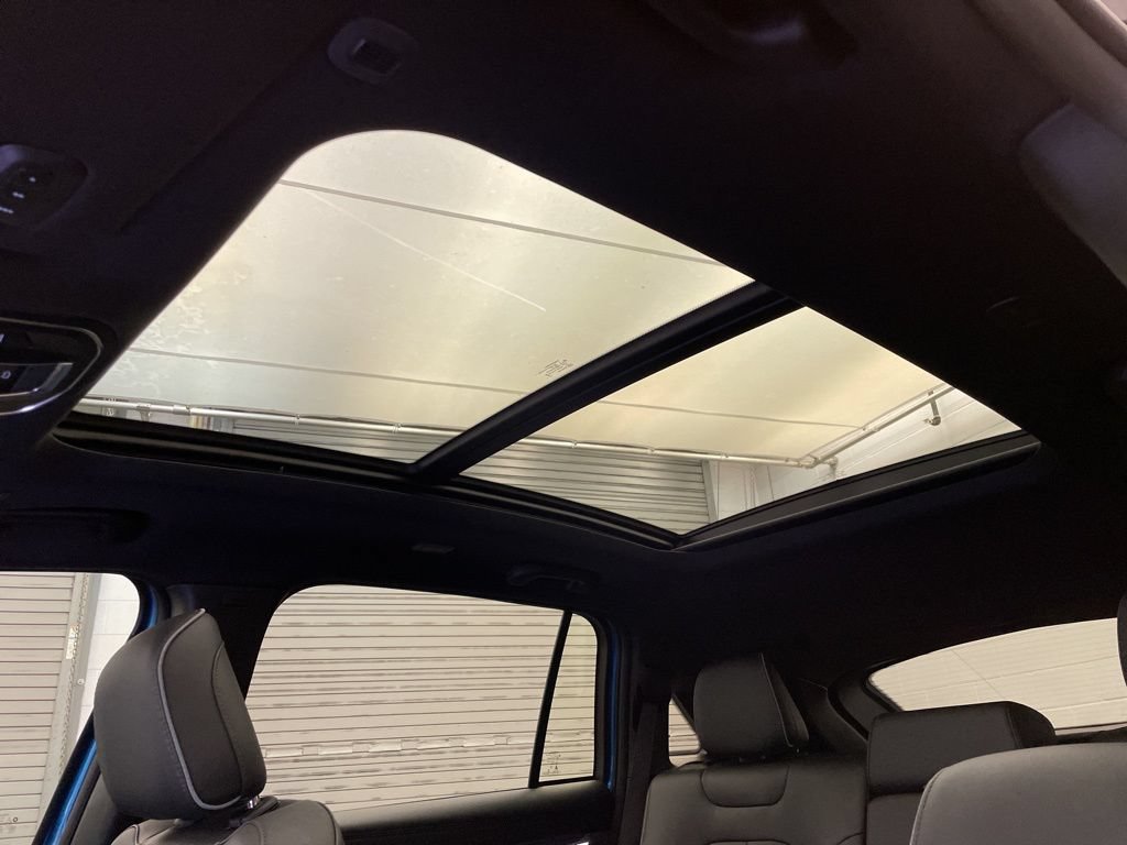 New 2025 Jeep Wagoneer S Limited AWD/4WD image 18