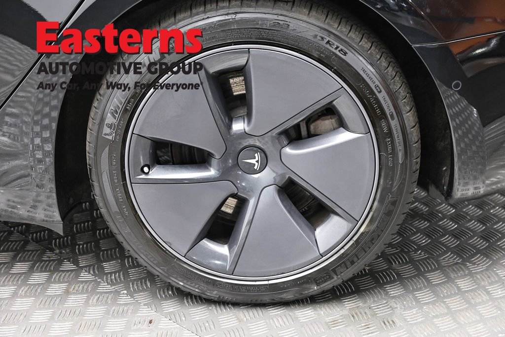 Used 2021 Tesla Model 3 Standard Range Plus RWD image 8