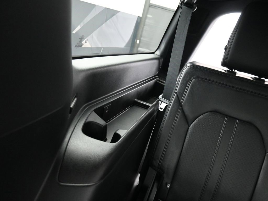 Used 2021 Ford Expedition Max Limited image 35