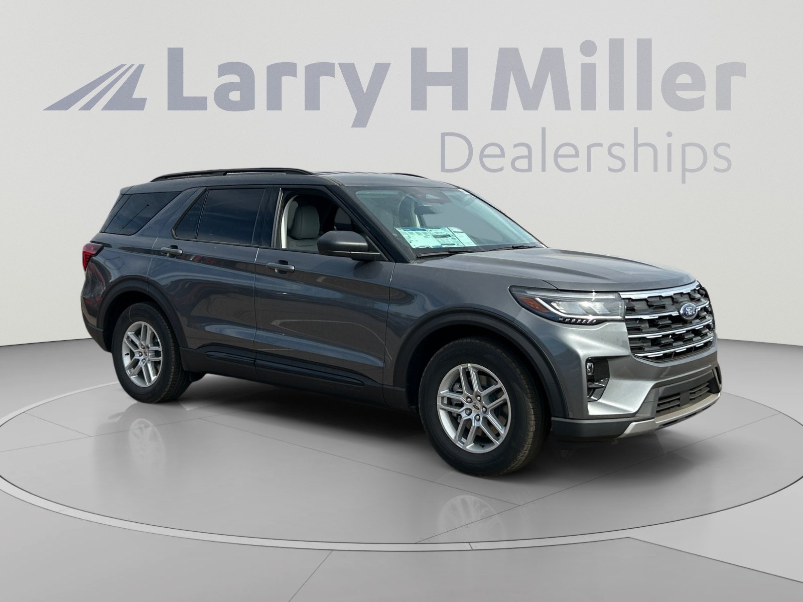New 2026 Ford Explorer Active w/ Active Comfort Package RWD image 7