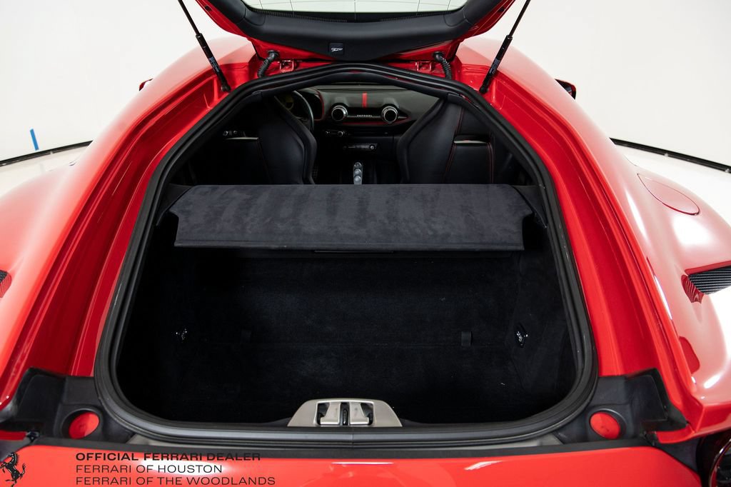 Certified 2018 Ferrari 812 Superfast RWD image 34
