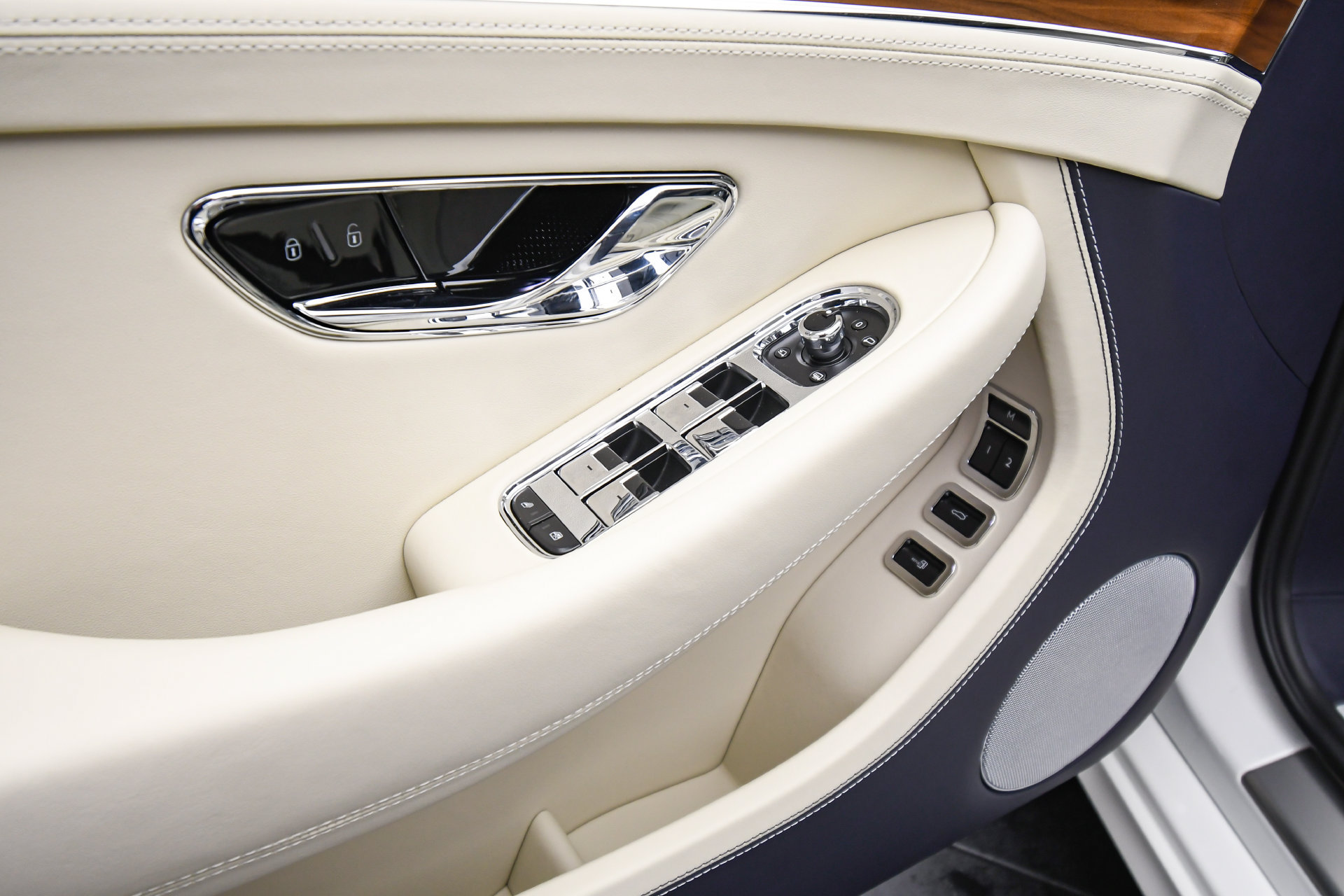 New 2026 Bentley Continental GT AWD/4WD image 40