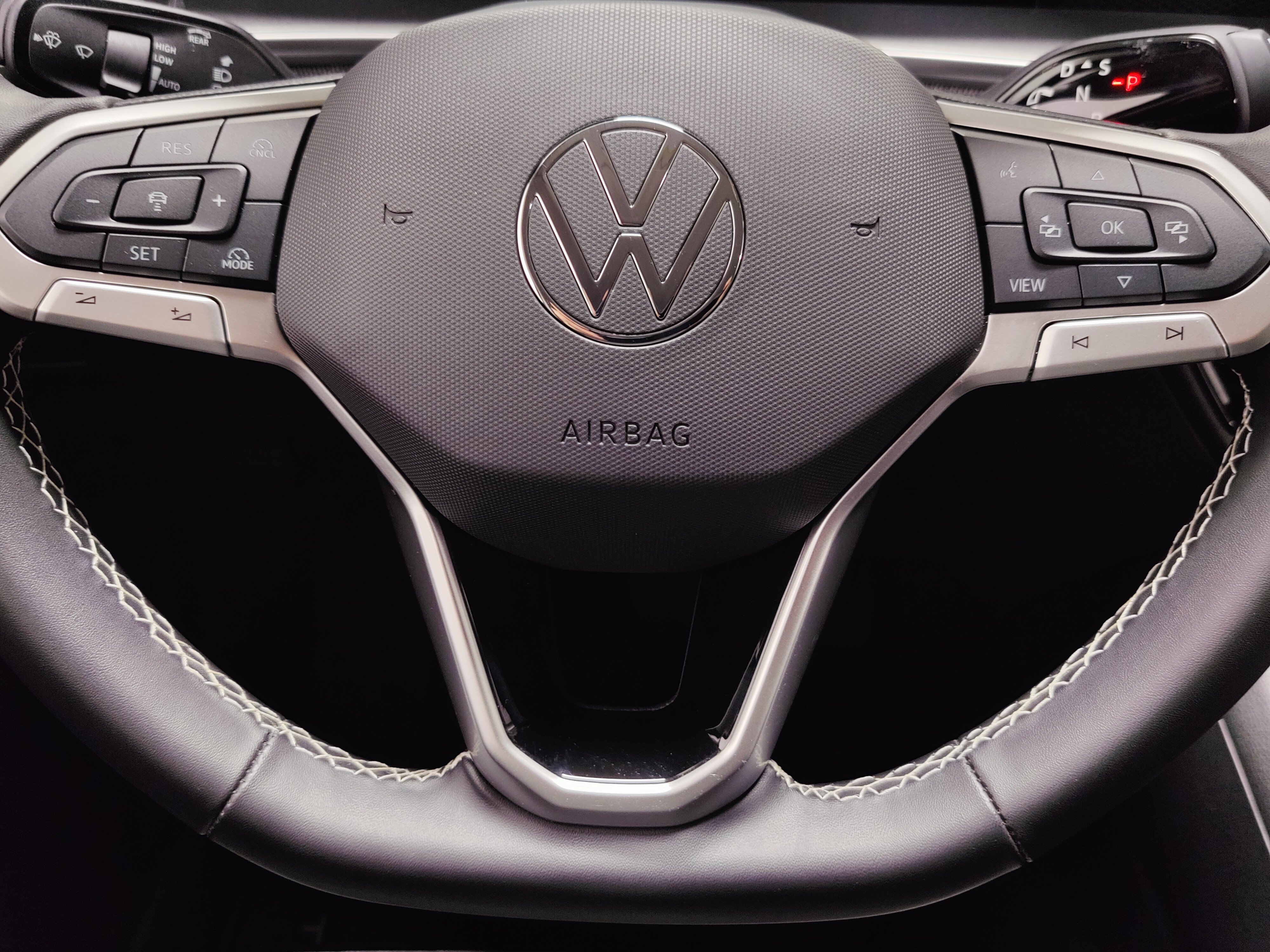 Used 2025 Volkswagen Tiguan S AWD/4WD image 23