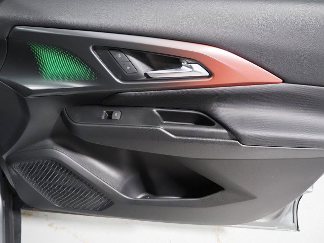 Used 2024 Chevrolet Equinox EV RS image 65