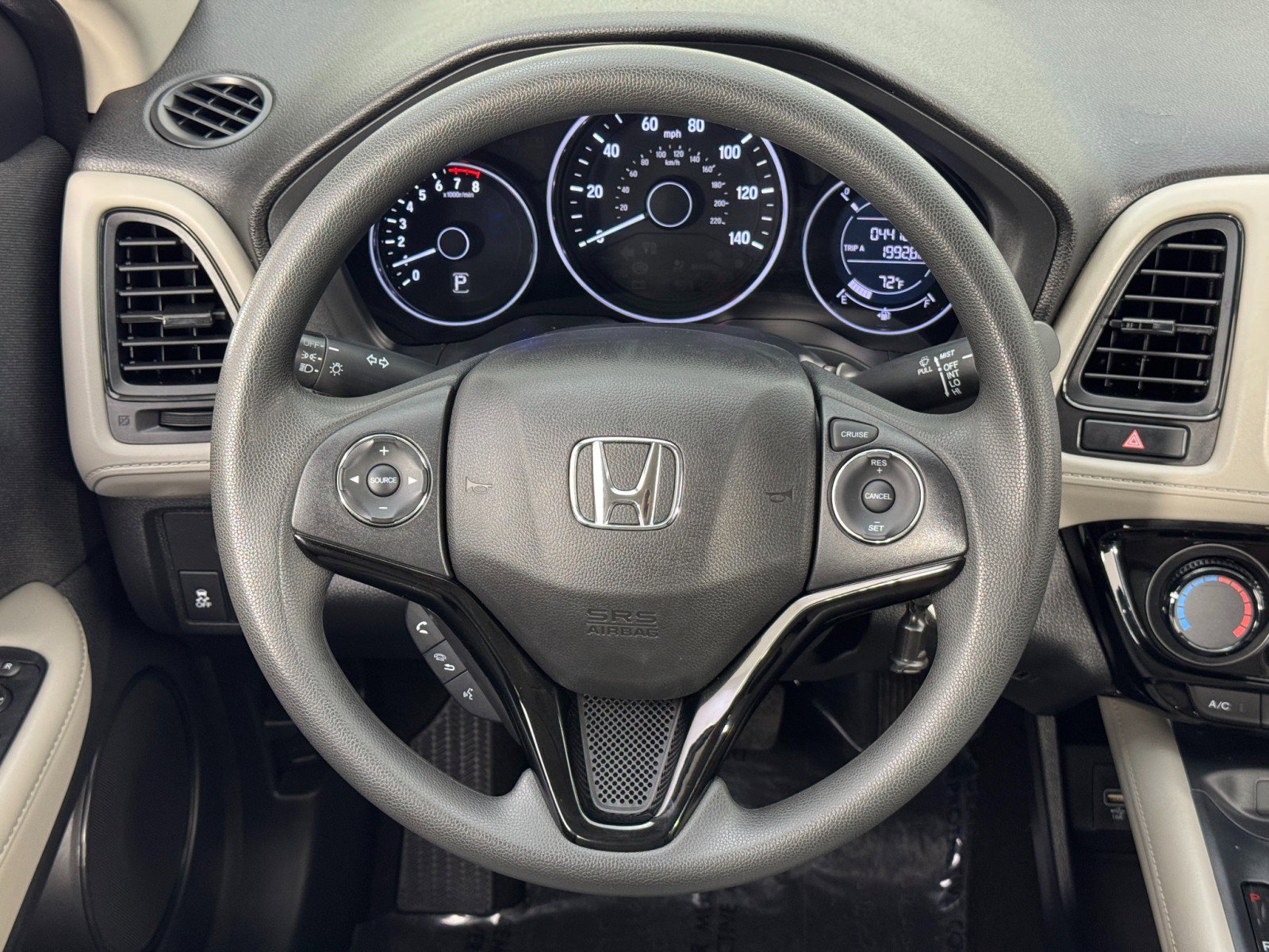Used 2022 Honda HR-V LX image 18