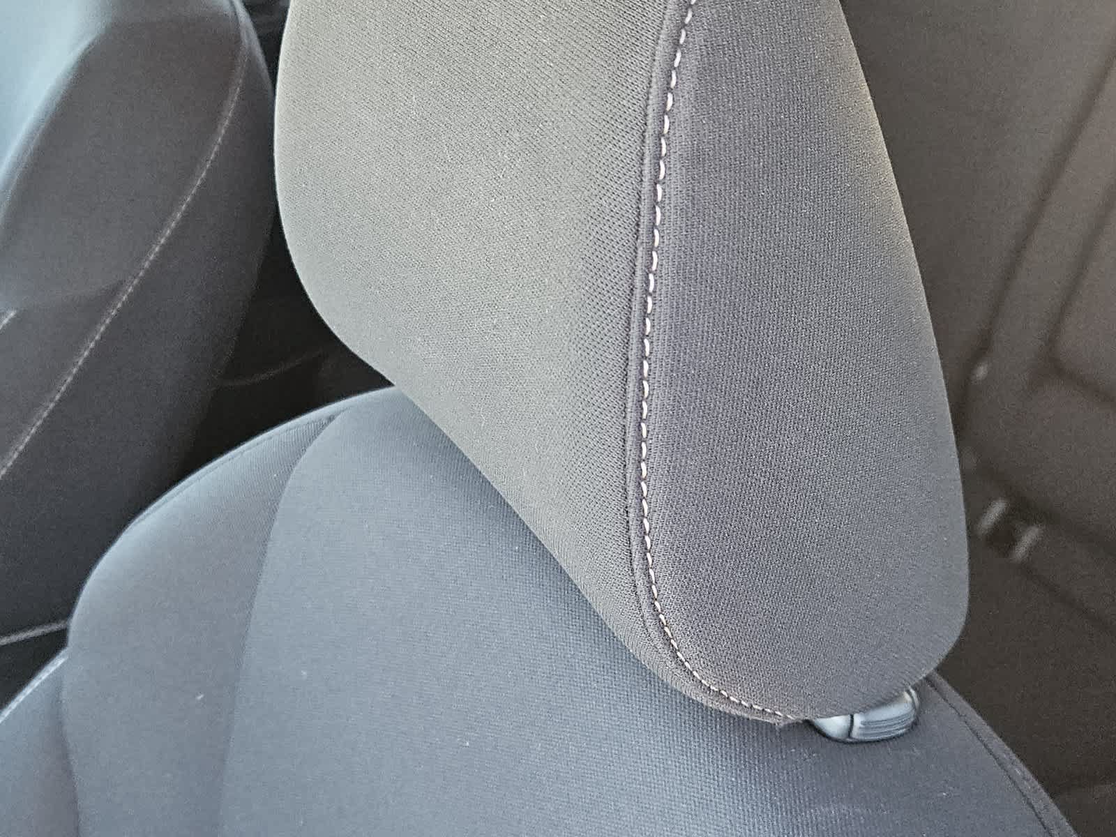 Used 2024 Nissan Rogue S FWD image 13