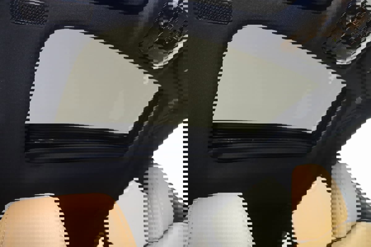 Used 2024 Lexus RX 350 Premium image 11